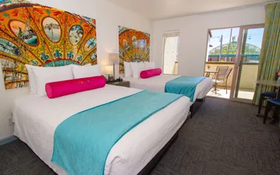 Photo 5 - Carousel Beach Inn