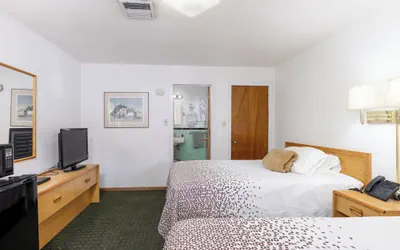 Photo 3 - Holiday Motel