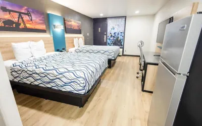 Photo 5 - West Texas Inn & Suites with Kitchenette