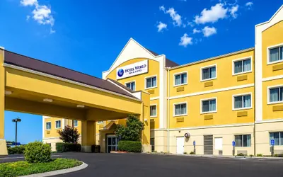 Photo 2 - HOTELWORLD INN & SUITES