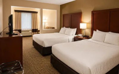 Photo 4 - HOTELWORLD INN & SUITES