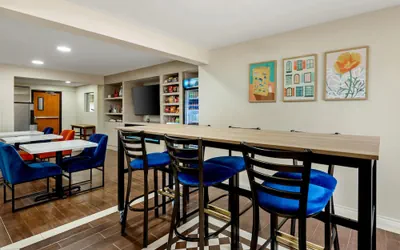 Photo 3 - Sonesta Essential Hotels Longview