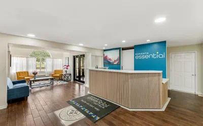 Photo 2 - Sonesta Essential Hotels Longview