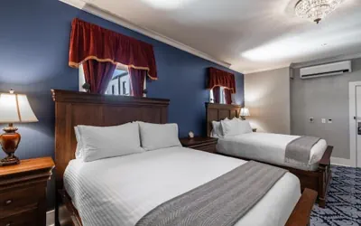 Photo 5 - Hotel St. Cloud