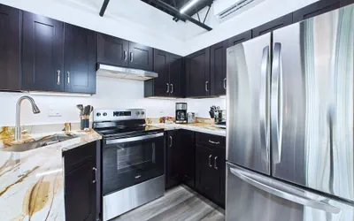 Photo 4 - Stay Park Cruise Modern Loft by Port -unit 200