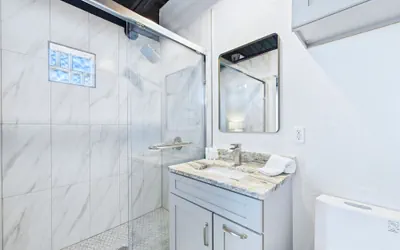 Photo 5 - Sleek Coastal Loft Close to Port Beach -unit 205