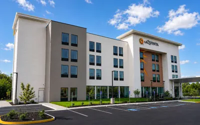 La Quinta Inn & Suites By Wyndham Roanoke Hollins/I-81