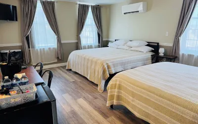 Photo 3 - Nestle Inn