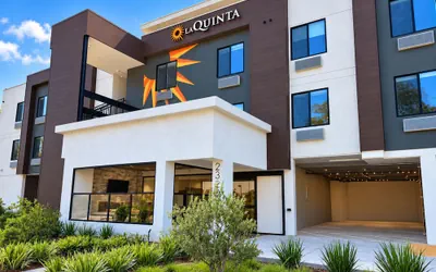 La Quinta Inn and Suites by Wyndham Torrance Redondo Beach