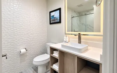 Photo 4 - La Quinta Inn and Suites by Wyndham Torrance Redondo Beach