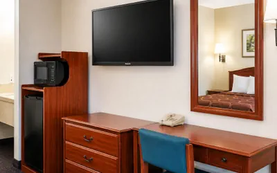 Photo 4 - Truestay Inn