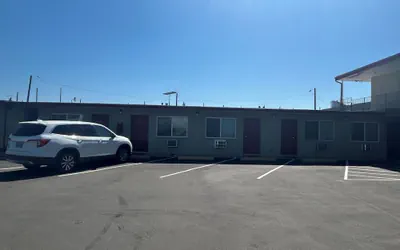 Oregon Trail Motel