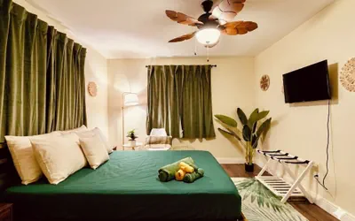 Photo 2 - Altamonte-4 bed