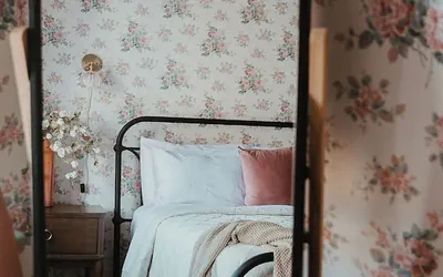 Photo 4 - Strassner Suites