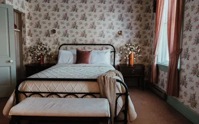 Photo 3 - Strassner Suites