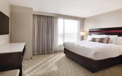 Photo 2 - Holiday Inn Chicago - Schaumburg by IHG