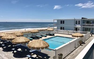 Photo 2 - Ocean Surf Resort