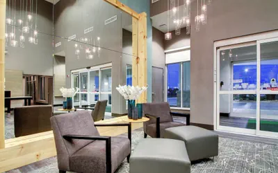 Holiday Inn & Suites Peoria At Grand Prairie by IHG