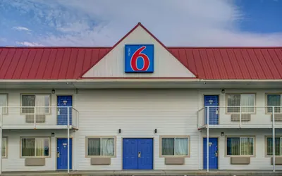 Photo 2 - Motel 6 Baker City, OR