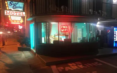 Surf Comber Motel