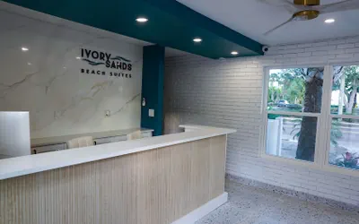 Photo 4 - Ivory Sands Beach Suites