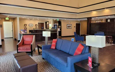 Photo 3 - Comfort Suites Kanab National Park Area