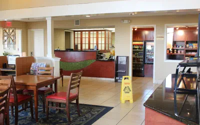 Photo 3 - Doral Inn & Suites Miami Airport West