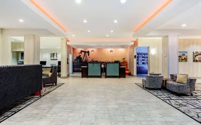 Photo 3 - La Quinta Inn & Suites by Wyndham Andrews