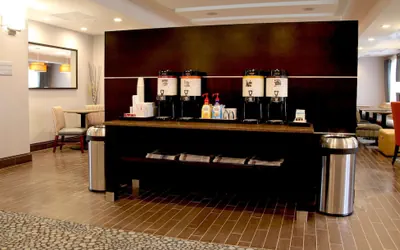 Photo 3 - Hampton Inn Suffolk