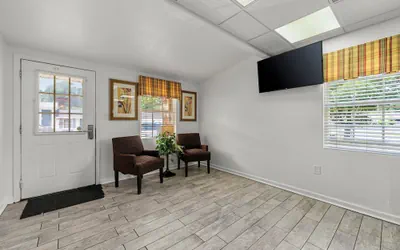 Photo 4 - Extended Stay Studios