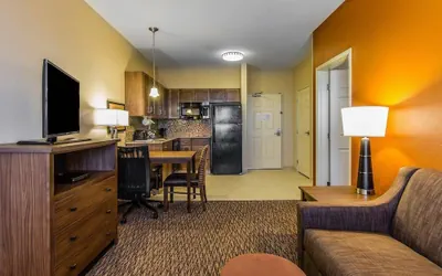 Photo 2 - MainStay Suites Watford City - Event Center