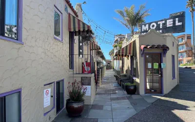 Photo 2 - Capitola Venetian Vacation Rentals