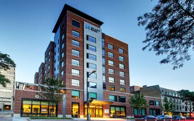 Photo 2 - Hyatt House Chicago/Evanston