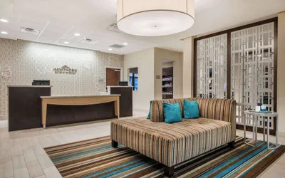 Photo 2 - Hawthorn Suites by Wyndham Bridgeport/Clarksburg