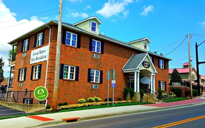 Photo 2 - Lodging on the Square