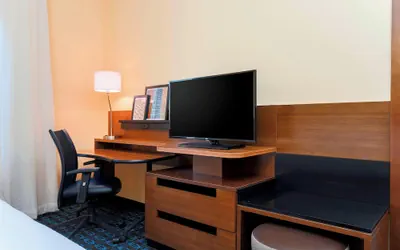 Photo 4 - Fairfield Inn & Suites Pleasanton