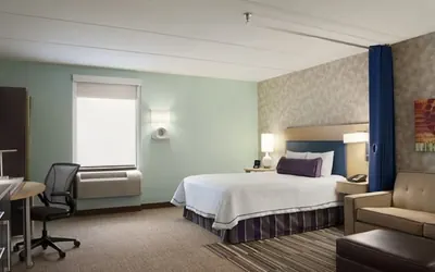 Photo 5 - Home2 Suites by Hilton Anchorage / Midtown