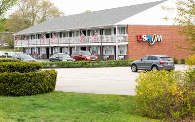 Photo 2 - USA Inn