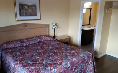 Photo 5 - Economy Inn Antioch