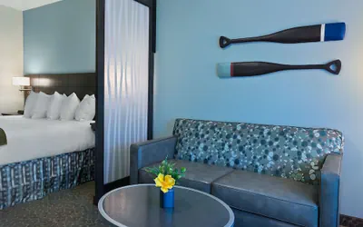 Photo 5 - Oxford Suites Bellingham