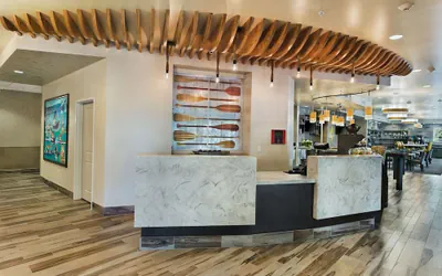 Photo 4 - Oxford Suites Bellingham