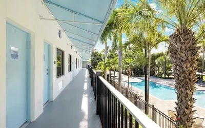 Photo 3 - Blue Flamingo Resort Key West