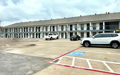 Sherman Inn
