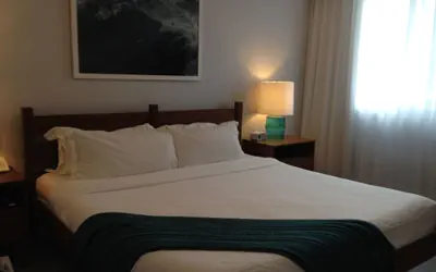 Photo 5 - Tides Inn Hotel