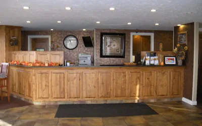 Photo 4 - Motel West
