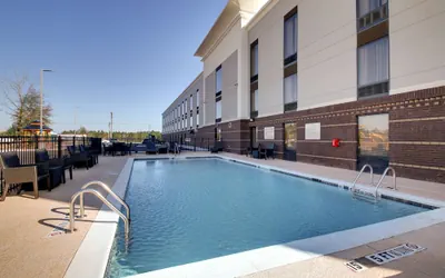 Photo 2 - Hampton Inn & Suites Cordele