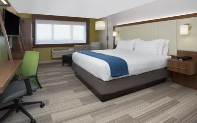 Photo 4 - Holiday Inn Express & Suites Decatur by IHG