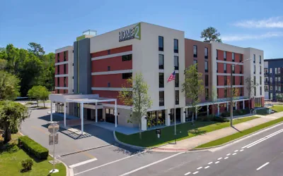 Photo 2 - Home2 Suites by Hilton Gainesville Medical Center