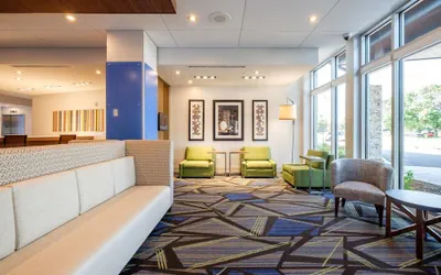 Photo 3 - Holiday Inn Express & Suites Eagan - Minneapolis Area by IHG