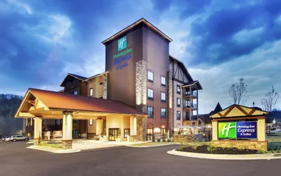 Photo 2 - Holiday Inn Express Helen by IHG
